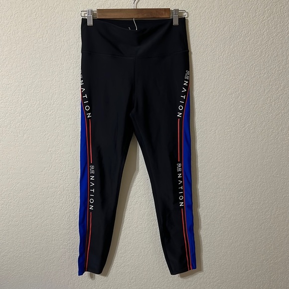 P.E Nation | Three-Point High Rise Side Stripe 7/8 Leggings - Picture 2 of 4